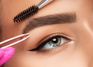 How to Fix Your Eyebrows: Simple Ways to Make Thin Brows Look Fuller