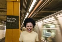 How to Survive the NYC Subway Without Losing Your Mind